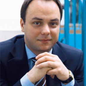 Lehet-e E-demokrácia? Lehet-e E-demokrácia?