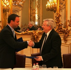 Világszínvonalú informatikai fejlesztés Világszínvonalú informatikai fejlesztés