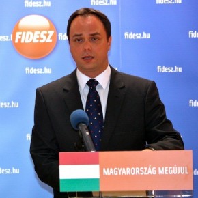 Közel két és félmilliárd Heves megyének Közel két és félmilliárd Heves megyének