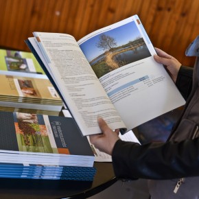 Legyen a magyar föld a magyar gazdáké Legyen a magyar föld a magyar gazdáké