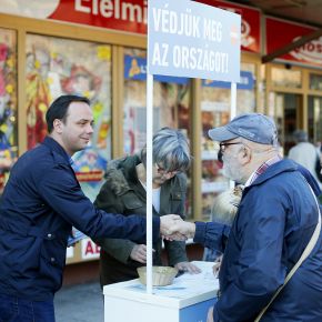 2017: az adócsökkentés és a béremelés éve 2017: az adócsökkentés és a béremelés éve