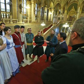 Egri vitézek a Parlamentben Egri vitézek a Parlamentben