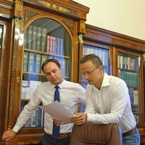 Törökországi útja előtt találkozott Szijjártó Péterrel Nyitrai Zsolt Törökországi útja előtt találkozott Szijjártó Péterrel Nyitrai Zsolt