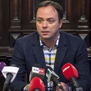 A kormány és a gyógyszerészi kamara folytatja szakmai együttműködését A kormány és a gyógyszerészi kamara folytatja szakmai együttműködését