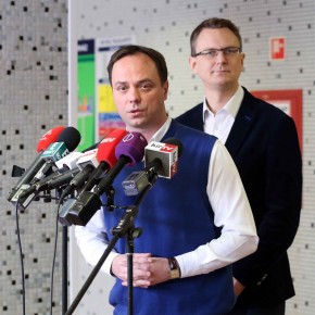 Meg kell becsülni az ápolókat Meg kell becsülni az ápolókat