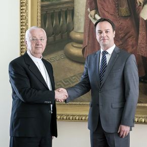 Nyitrai Zsolt első hivatalos útja az egri érsekhez vezetett Nyitrai Zsolt első hivatalos útja az egri érsekhez vezetett