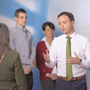 A társadalmi konzultáció a kormányzás alapja A társadalmi konzultáció a kormányzás alapja