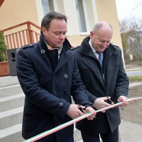 Átadták Ostoroson a megújult Közösségi Házat Átadták Ostoroson a megújult Közösségi Házat