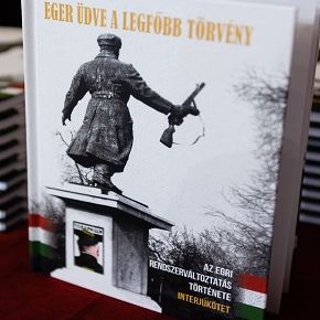Eger üdve a legfőbb törvény Eger üdve a legfőbb törvény
