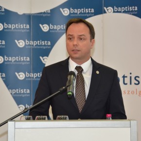Hittel és szakértelemmel Hittel és szakértelemmel