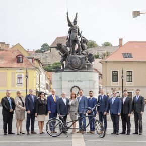 A fejlődés velünk folytatódik! A fejlődés velünk folytatódik!
