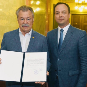Farkas Bertalant köszöntötték 70. születésnapja alkalmából Farkas Bertalant köszöntötték 70. születésnapja alkalmából