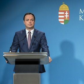 A polgárőrség „modern hazafiság” A polgárőrség „modern hazafiság”